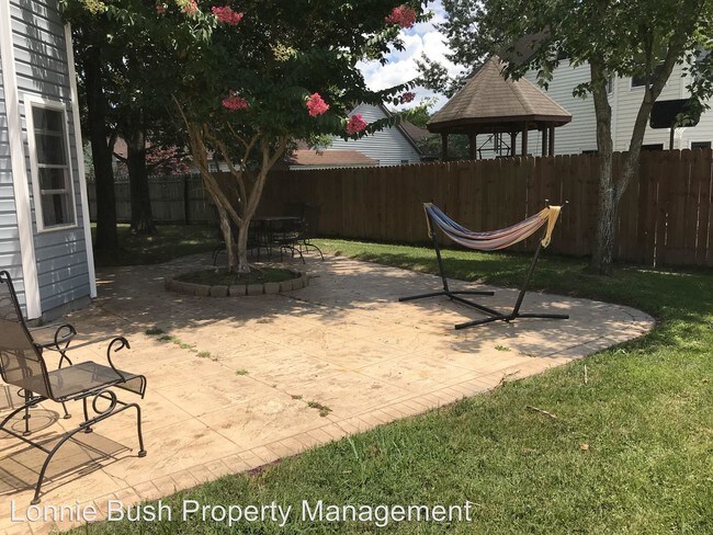 Building Photo - 5 br, 2.5 bath House - 3007 Ramblewoods Ct