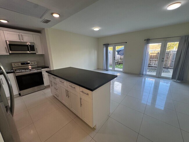 Foto del edificio - 13724 SW 259th St