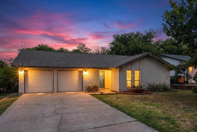 Building Photo - 9505 Quail Ct