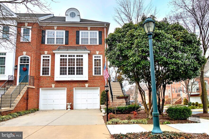 Foto principal - 1880 Crescent Park Dr