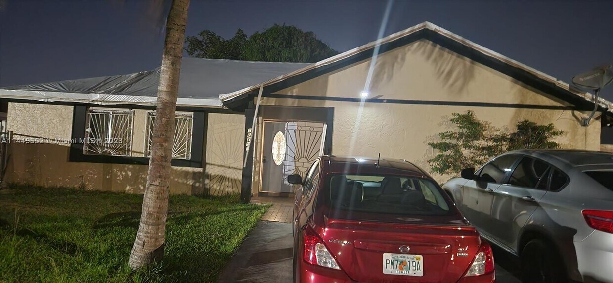 Primary Photo - 12263 SW 208th Terrace