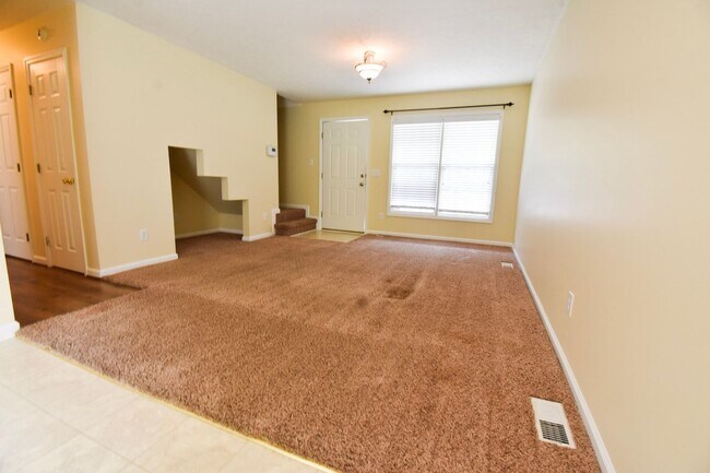 Foto del edificio - Coming Soon: 2 Bedroom 2 Bathroom with Bon...