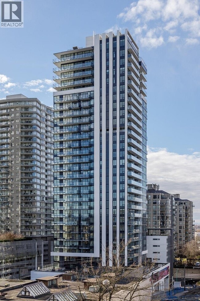 Building Photo - 823 Carnarvon St