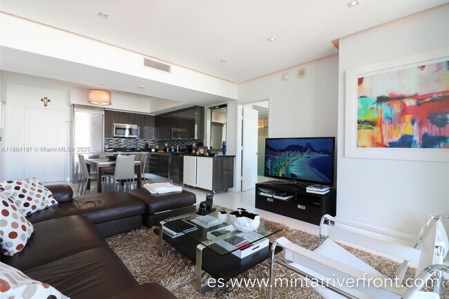 Foto del edificio - 92 SW 3rd St