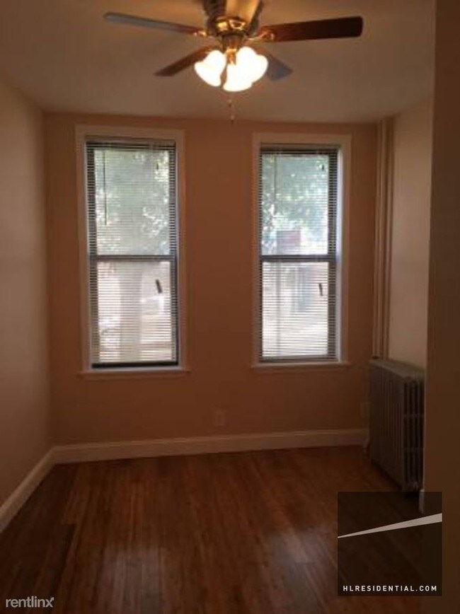 Building Photo - 5730 Catalpa Ave