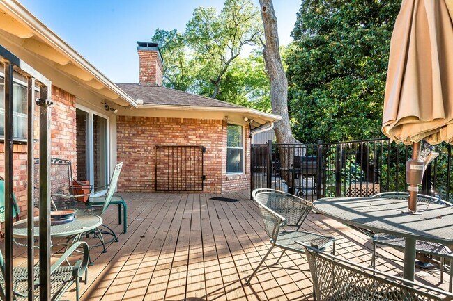 Foto del edificio - Lakewood Retreat with Stunning Blue Fair Lake Views