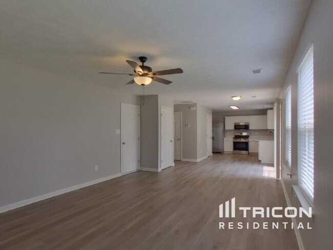 Foto del edificio - 9720 Avensong Crossing Dr