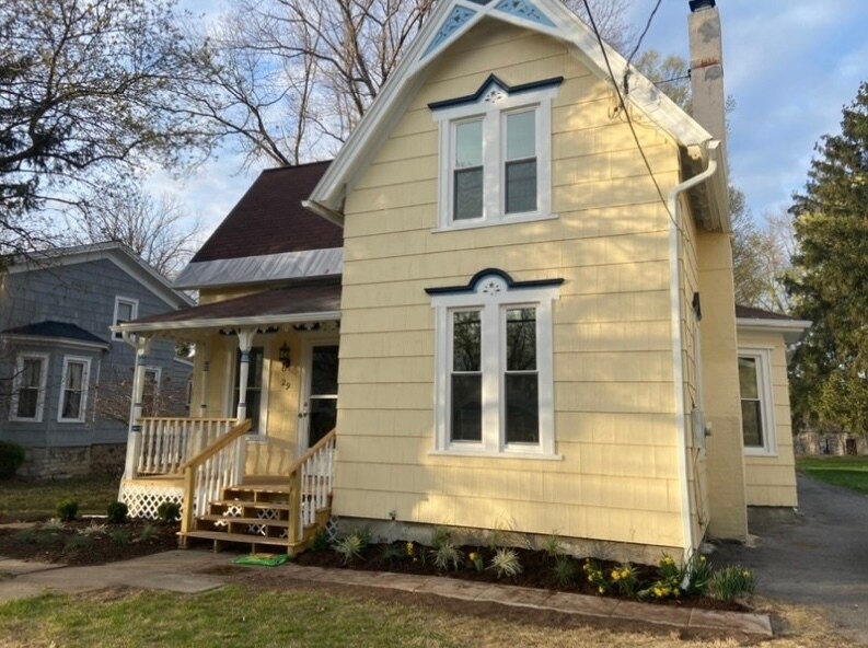 Primary Photo - 29 Salina St