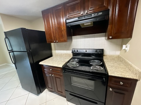 Building Photo - 6451 Meadow Rue Dr