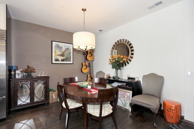 Foto del edificio - 9 Somerset Ln