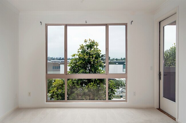 Foto del edificio - 3857 Pell Pl