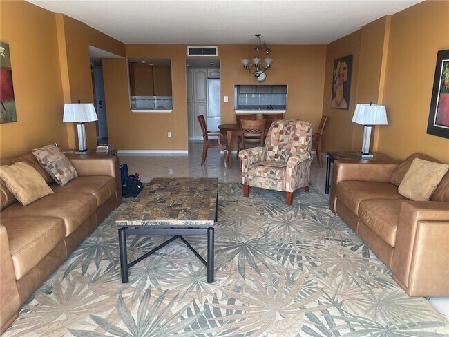 Building Photo - 400 Island Way