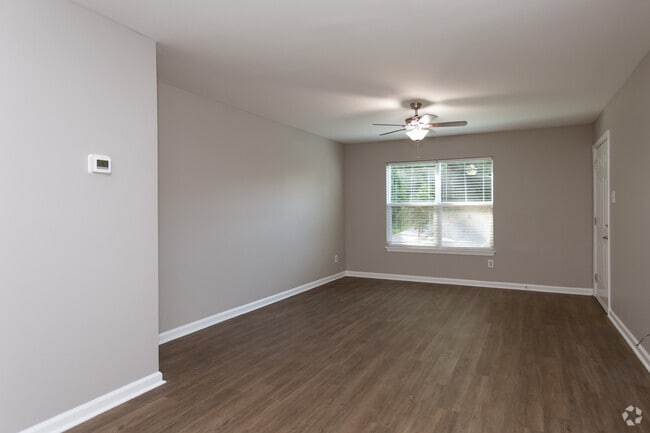 2BR,2BA - Pinnacle - Summit on Central