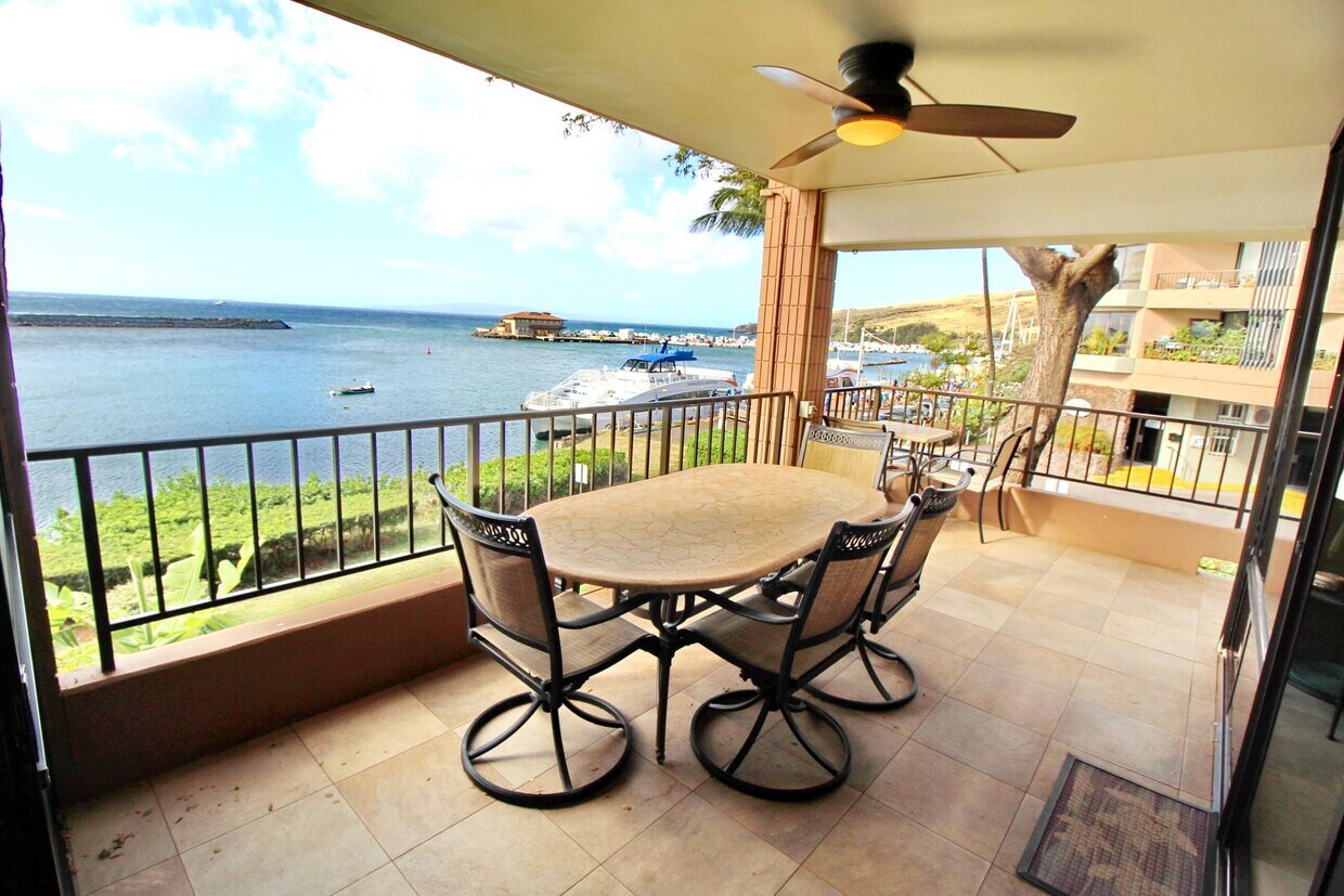 Foto principal - Extremely RARE right on the Ocean in Maala...