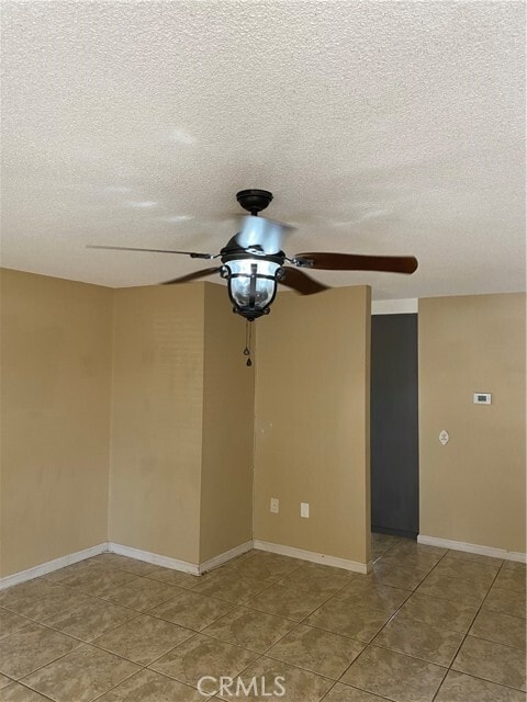 Building Photo - 4587 Alondro Dr