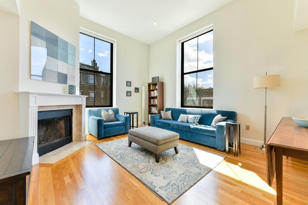 Primary Photo - 150 Appleton St