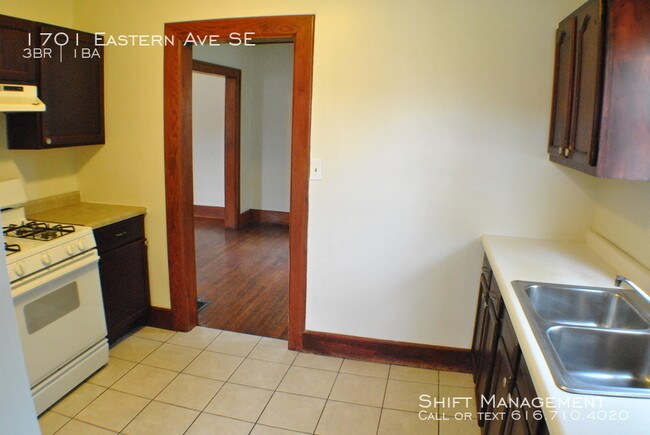 Foto del edificio - 1701 Eastern Ave SE