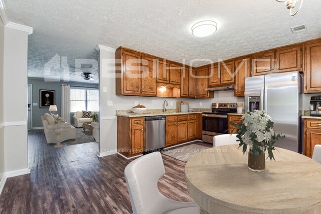 Photo - 4140 Fox Chase Dr (Loganville, GA) House