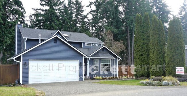 Foto del edificio - 10421 Ashley Cir NW