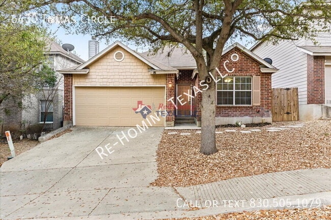 Foto del edificio - 5430 Tomas Cir.