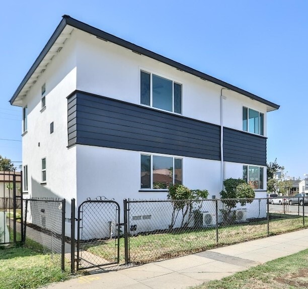 Building Photo - 5838 Allston St
