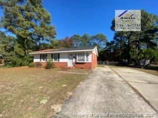 Building Photo - 1933 Wayne Ln