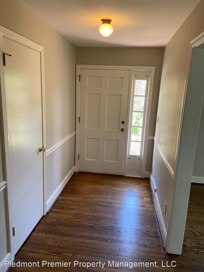 Building Photo - 3 br, 2 bath House - 1204 Fenimore Street