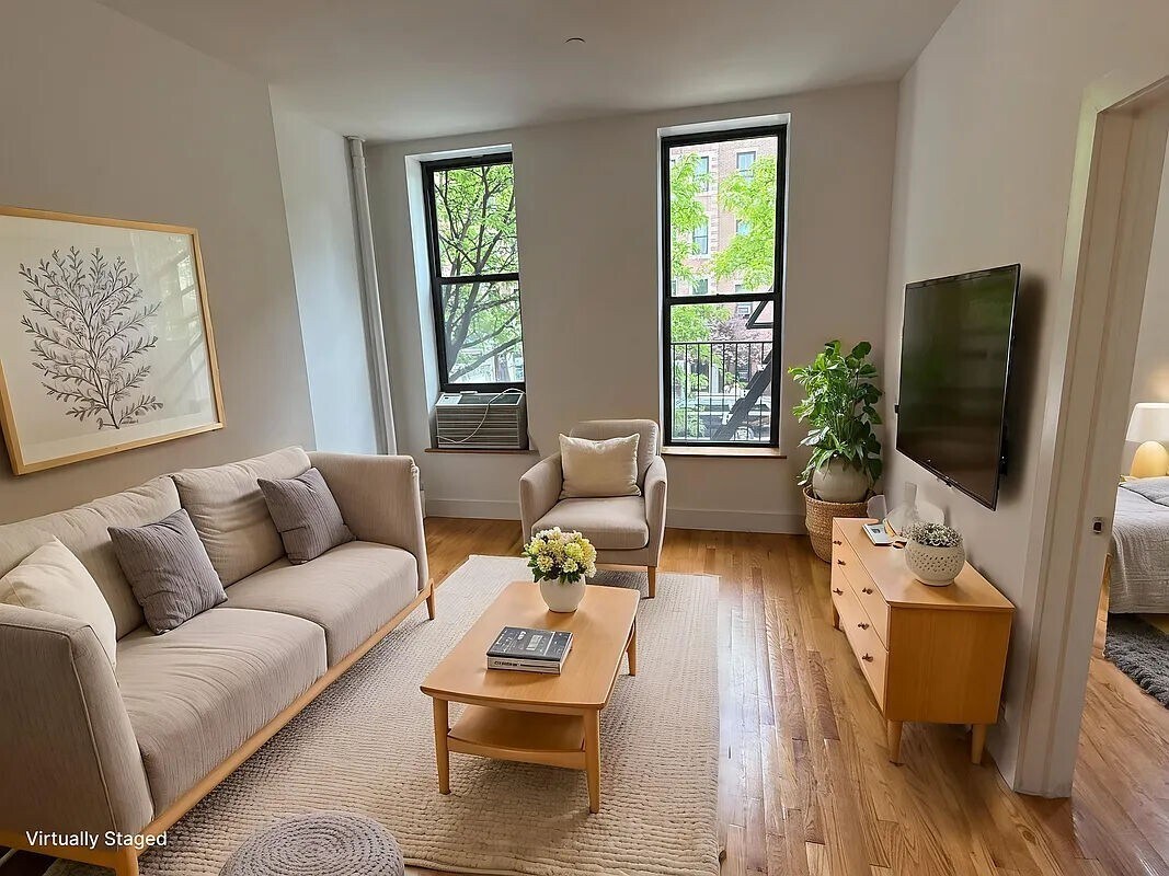 Foto principal - 639 Tenth Avenue