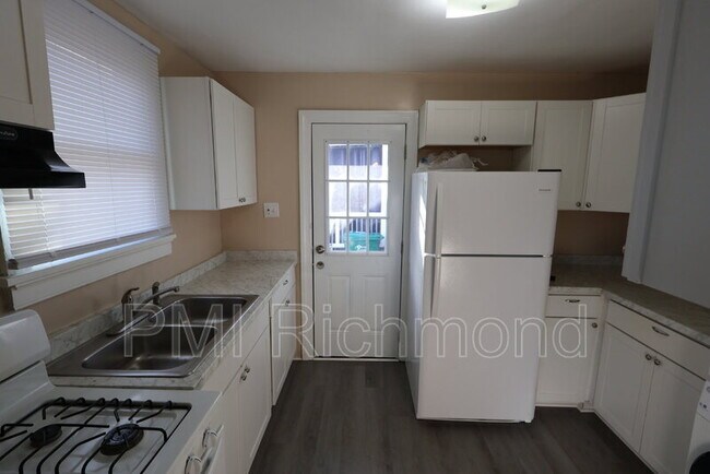 Foto del edificio - 2110 Clarke St