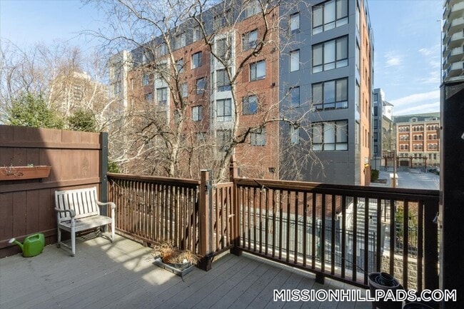 Foto del edificio - 7 Worthington St