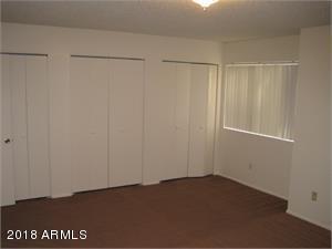 Foto del edificio - 4420 E Wood St