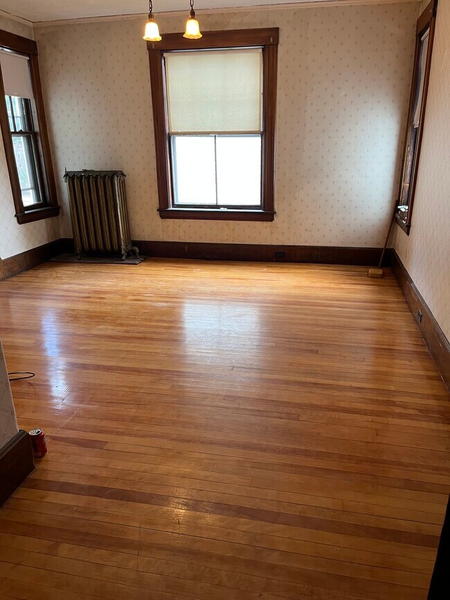 Bedroom 3 - 4 Melville St