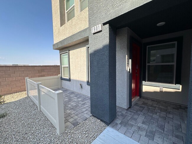 Foto del edificio - Brand New Townhome in Inspirada!