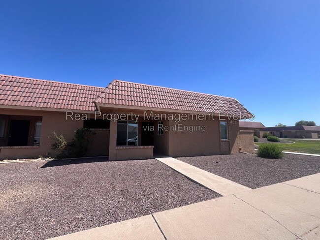 Building Photo - 408 W Blackhawk Dr