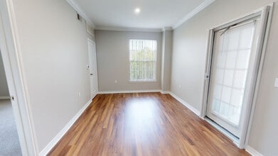 Interior Photo - Ridge at Blue Hills