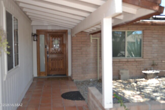 Foto del edificio - 3270 W Capistrano Rd