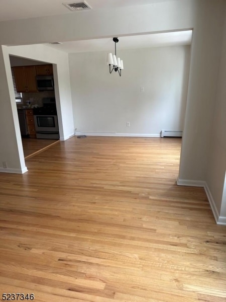 Foto del edificio - 10 Riverside Ave