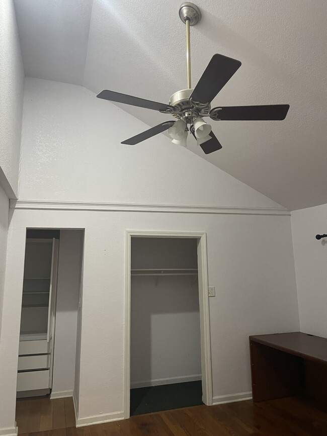 Front Bedroom/Office - 505 W Jefferson St