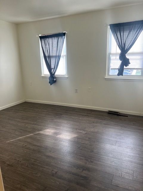 Foto del edificio - 8225 Averill Ct