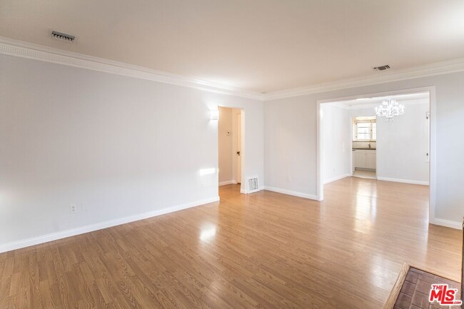 Foto del edificio - 2230 Midvale Ave