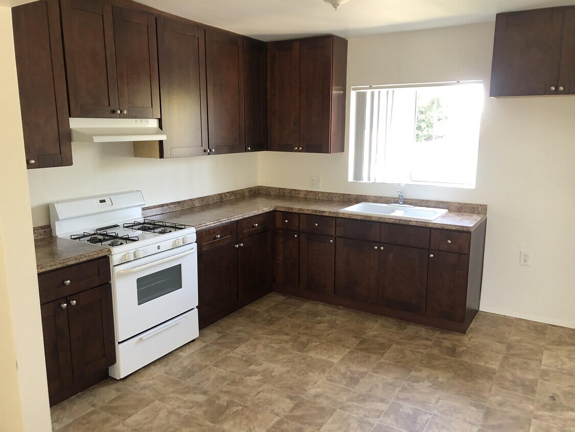 Foto principal - 9625 Park St
