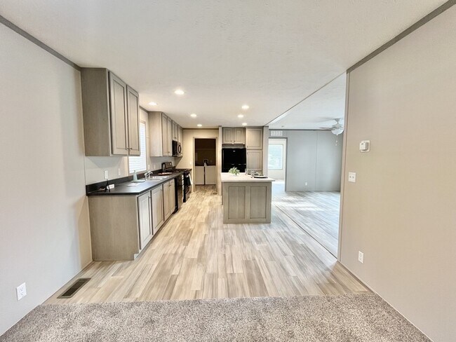 Foto del edificio - 3701 2nd St