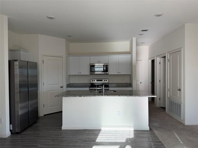 Building Photo - 14209 George Mason Ave