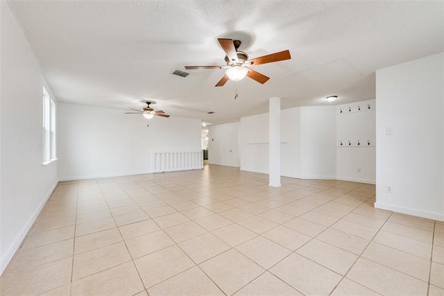 Foto del edificio - 1309 Cherokee Rose Ln