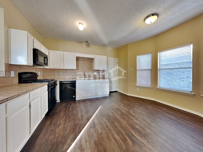 Foto del edificio - 2101 Flamingo Dr