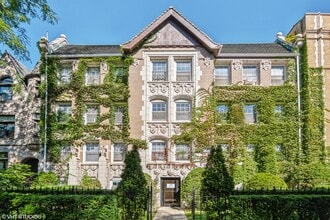 Building Photo - 644 W Wrightwood Ave