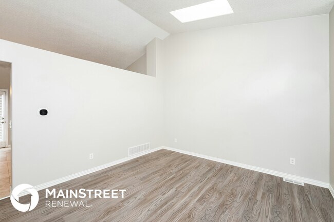 Foto del edificio - 18557 E Hamilton Dr