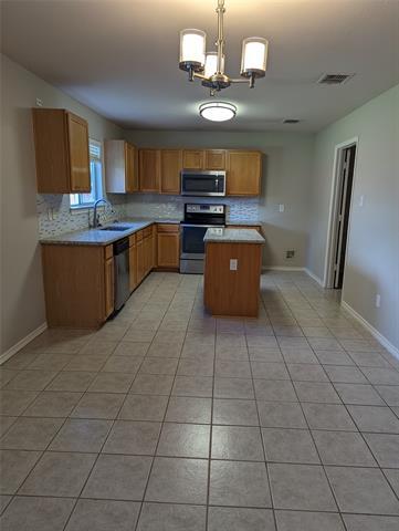 Building Photo - 2905 High Pointe Blvd