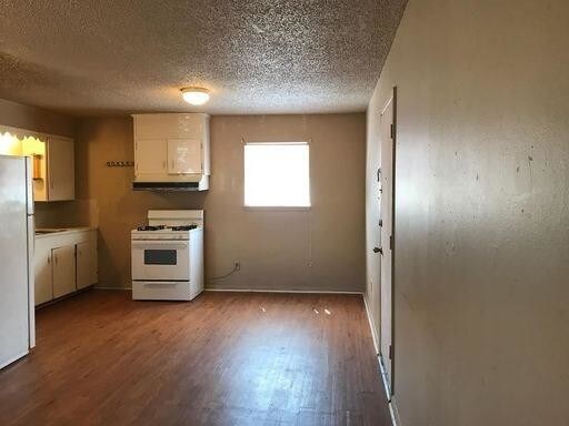 Building Photo - 2229 Lowden St