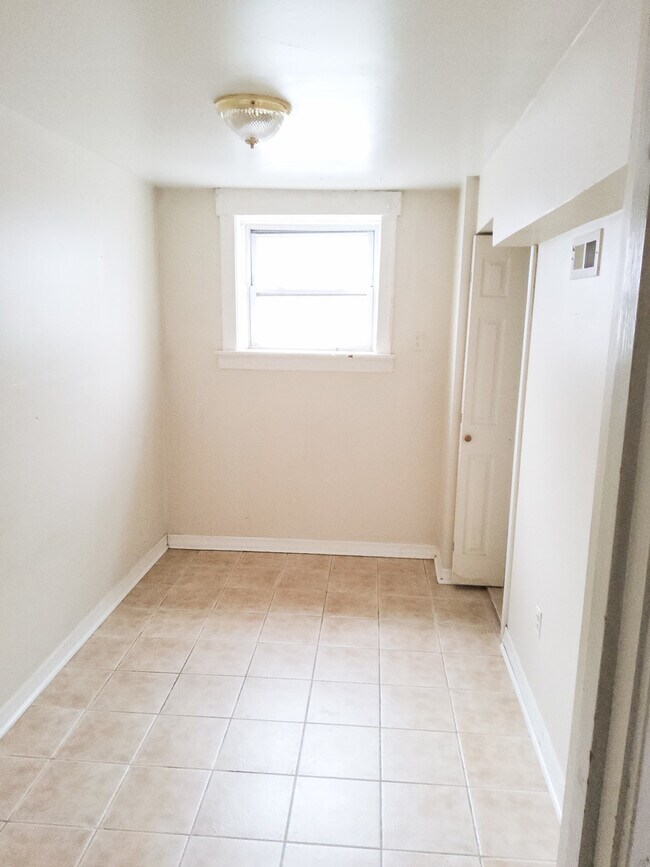 Foto del edificio - 3210 W Beach Ave
